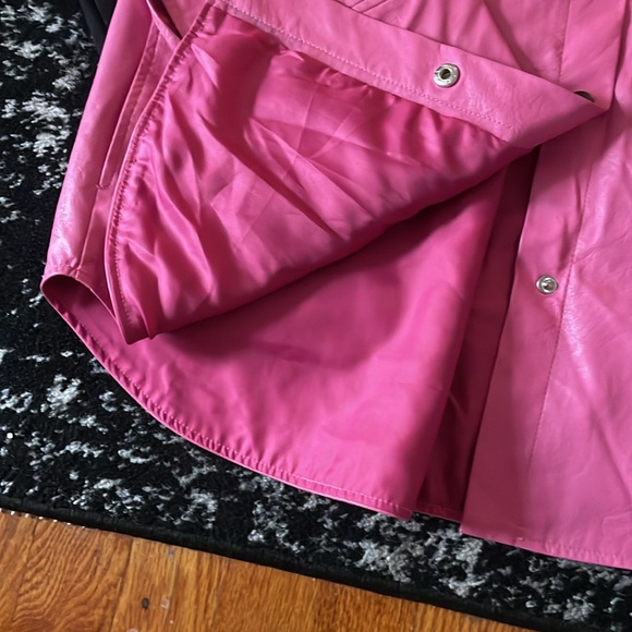 Baum Und Pferdgarten Pink Faux Leather Shirt 💕💐 - Picture 11 of 13